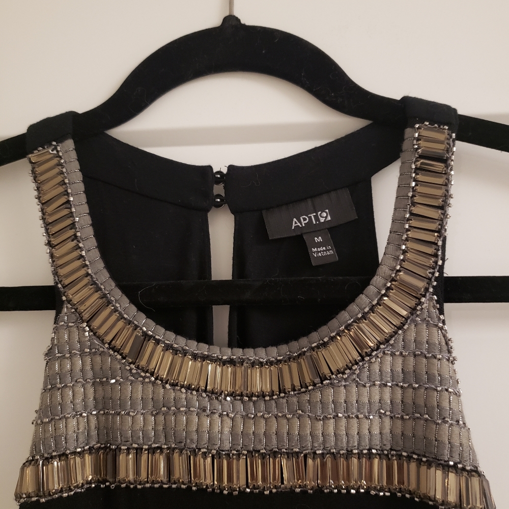 Dress - Picture 2 of 3